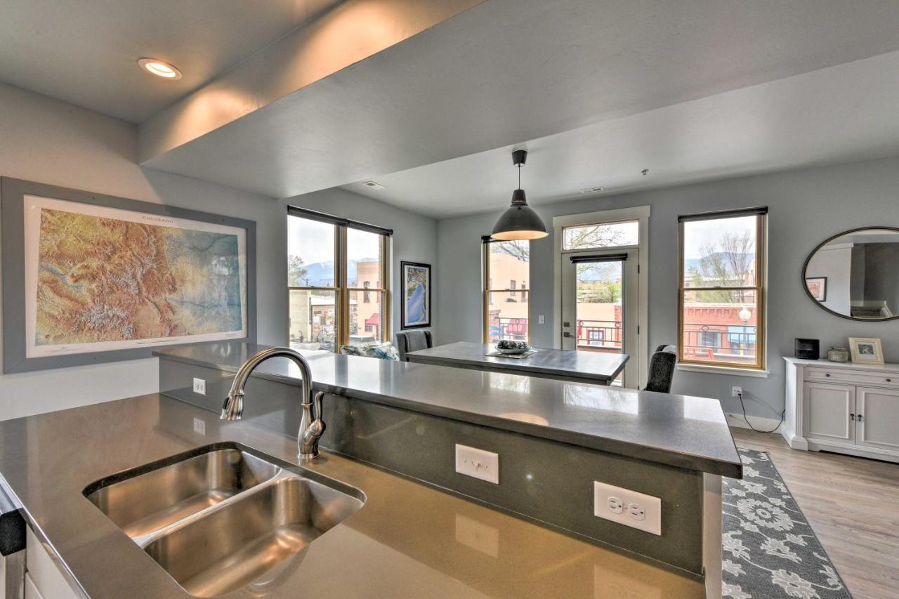 0660 Downtown Salida Condo With Balcony Екстериор снимка